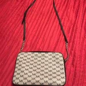 Michael Kors Crossbody